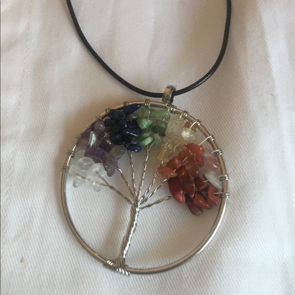 ⭐️ Lovely large colorful Boho Chakra tree of life stone necklace 🌲